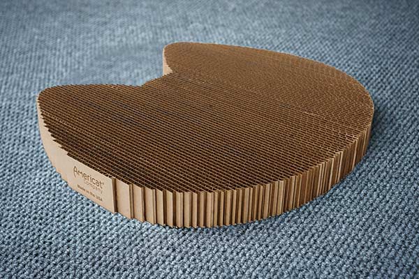 Cat Scratching Pad: Cat Head Shape