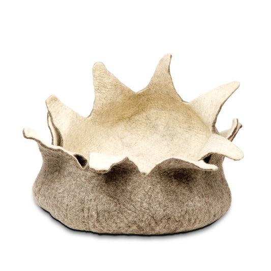 Wool Pet Basket, Petals, Natural