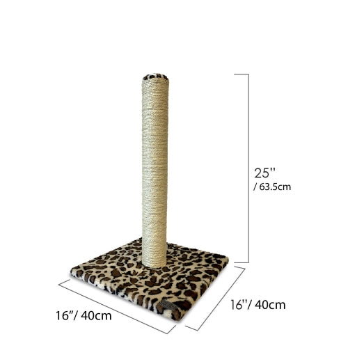 Cloe e Cluzo Scratching Post