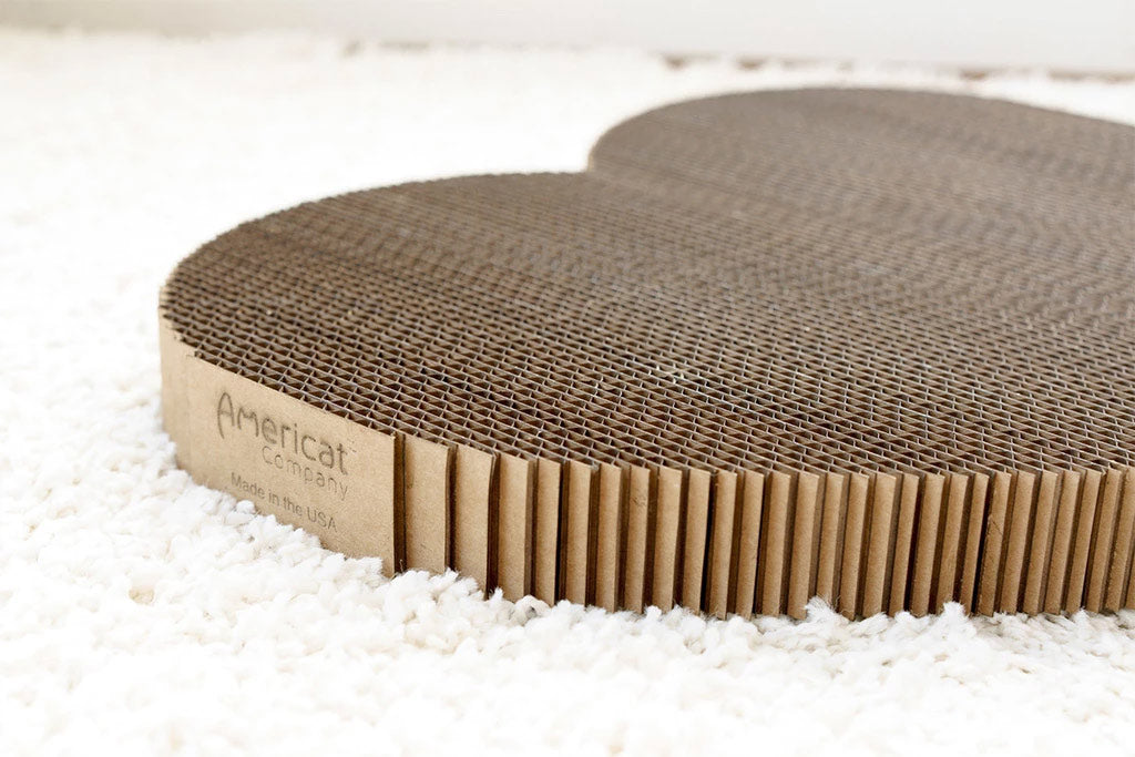 Cat Scratching Pad: Heart Shape