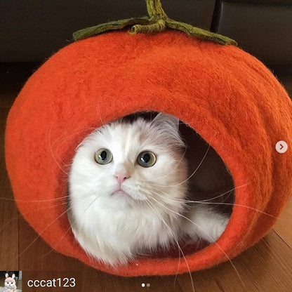 Wool Pet Cave, Pumpkin, Orange