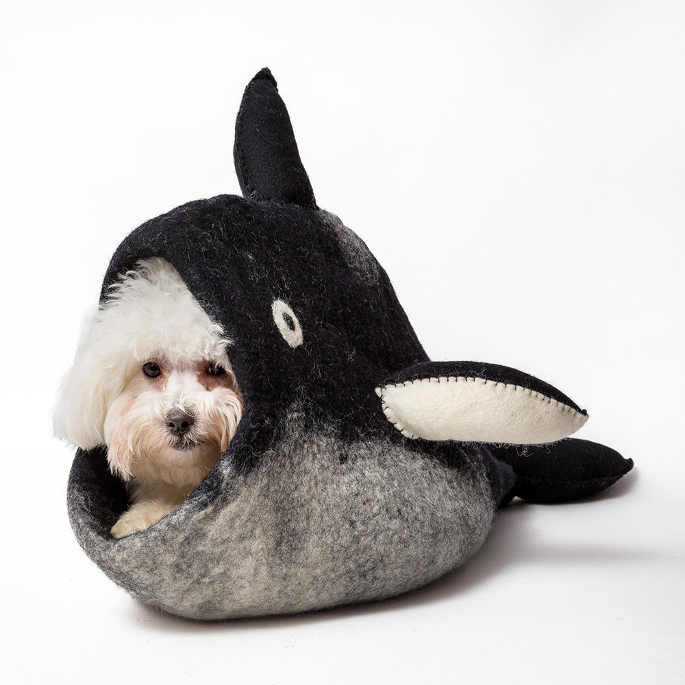 Wool Pet Cave, Orca, Grey/White
